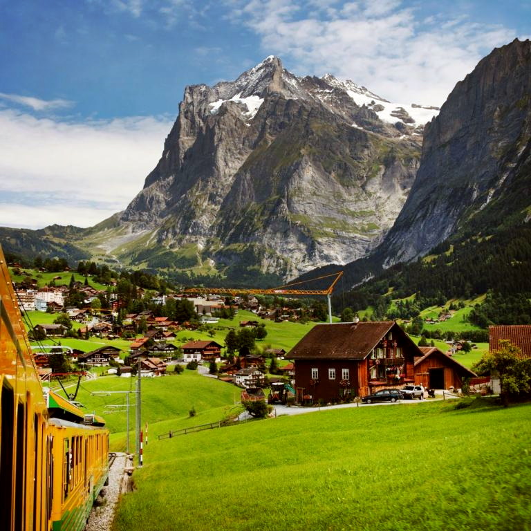 Titelbild für Schweizer Alpenbahnen